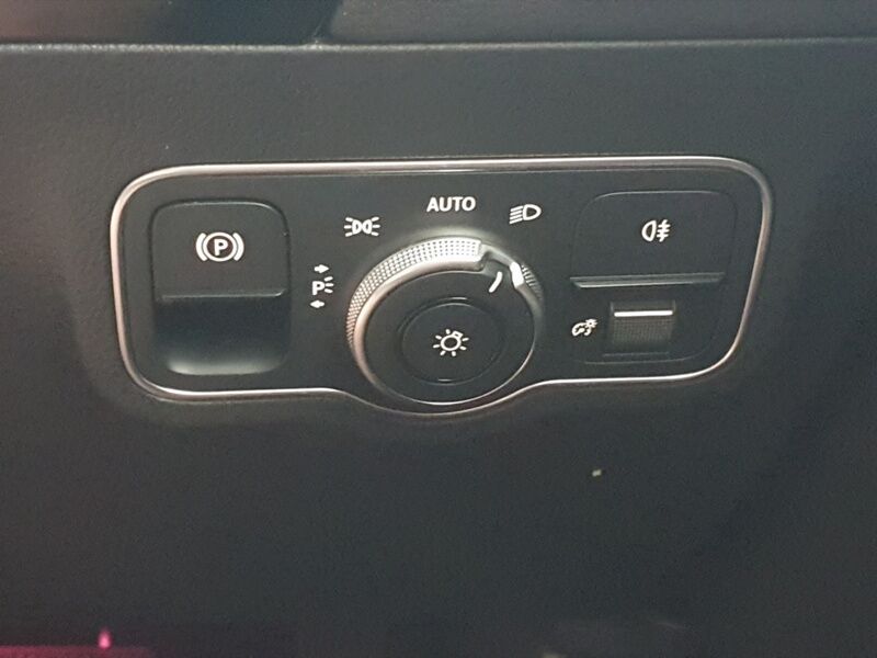More views of Mercedes-Benz EQA
