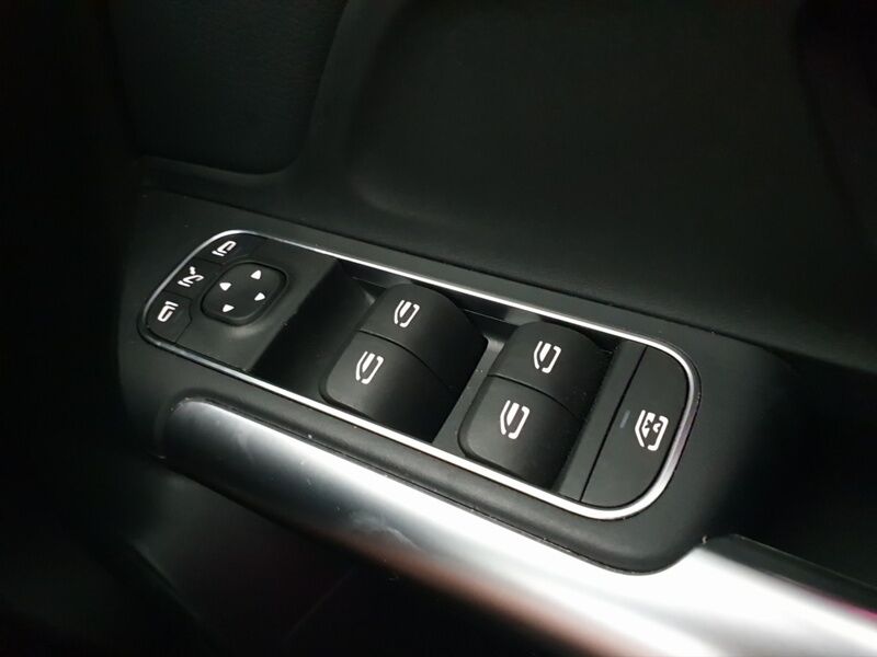 More views of Mercedes-Benz EQA