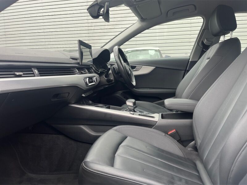 More views of Audi A4