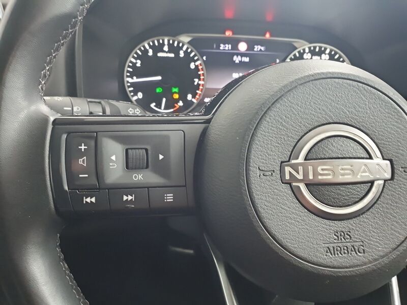 More views of Nissan Qashqai