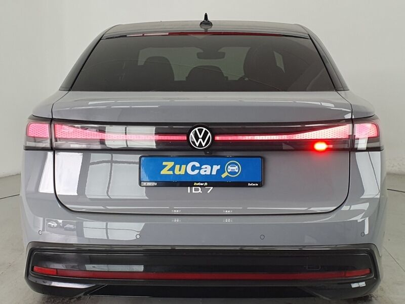 More views of Volkswagen ID.7