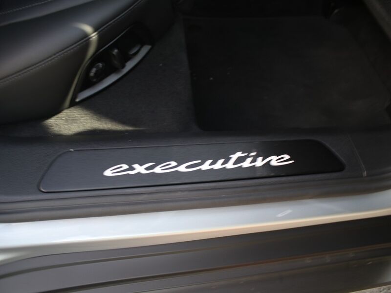 More views of Porsche Panamera