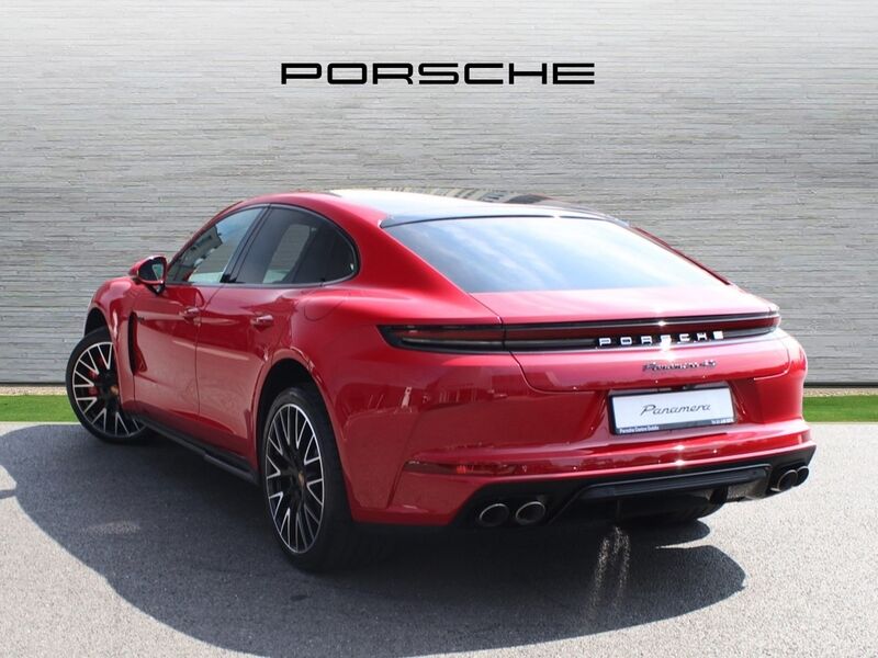 More views of Porsche Panamera