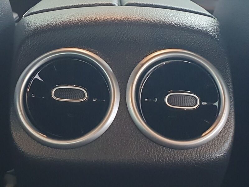 More views of Mercedes-Benz CLA
