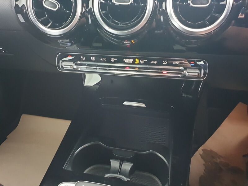 More views of Mercedes-Benz CLA