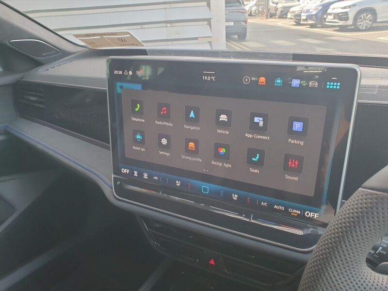More views of Volkswagen Passat