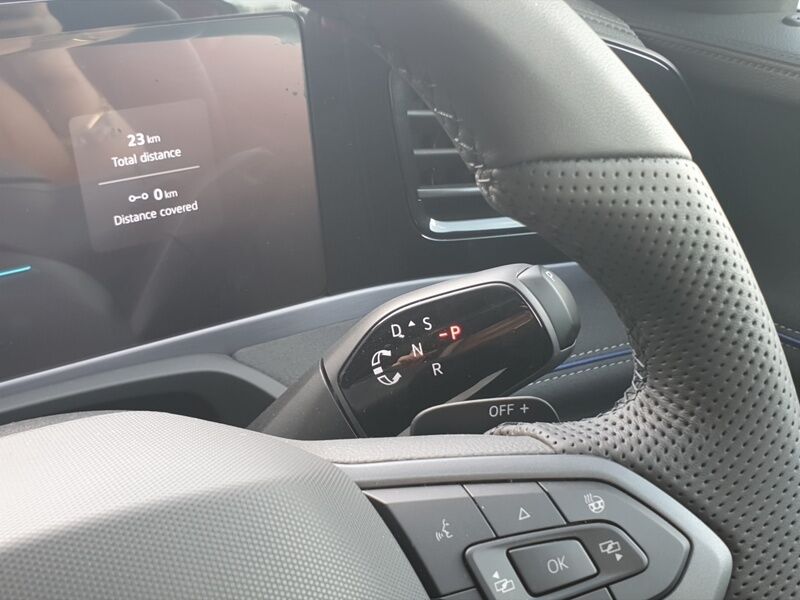 More views of Volkswagen Passat