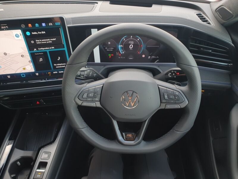 More views of Volkswagen Passat