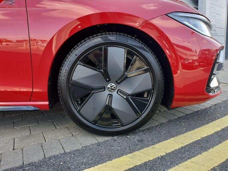 More views of Volkswagen Passat
