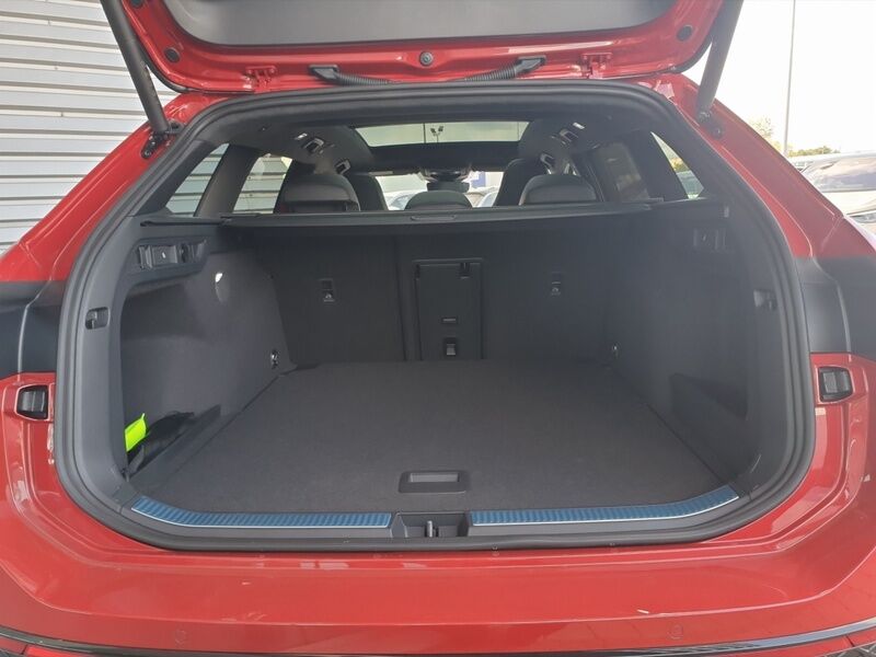 More views of Volkswagen Passat