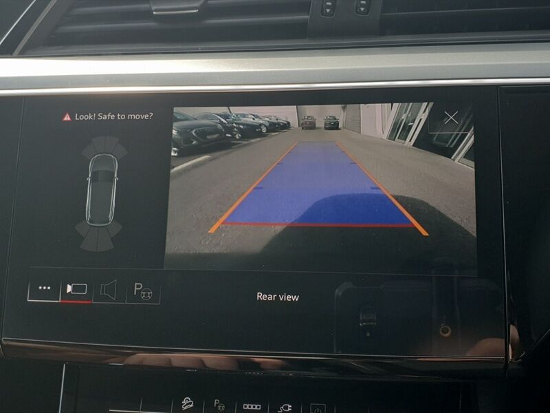 More views of Audi e-tron
