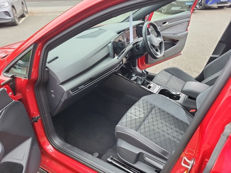 More views of Volkswagen Golf