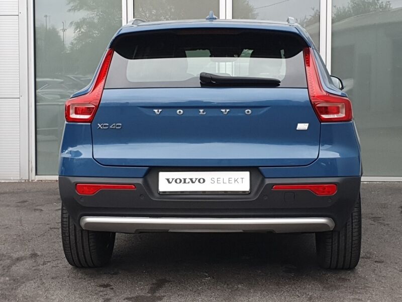 More views of Volvo XC40