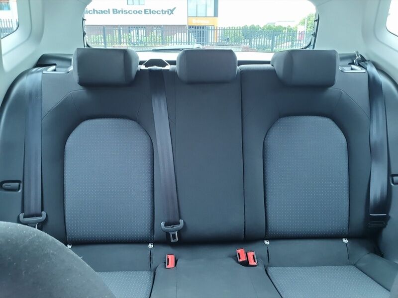 More views of SEAT Arona