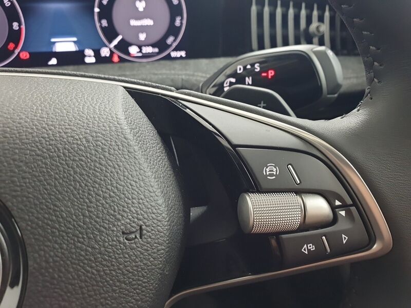 More views of Skoda Superb
