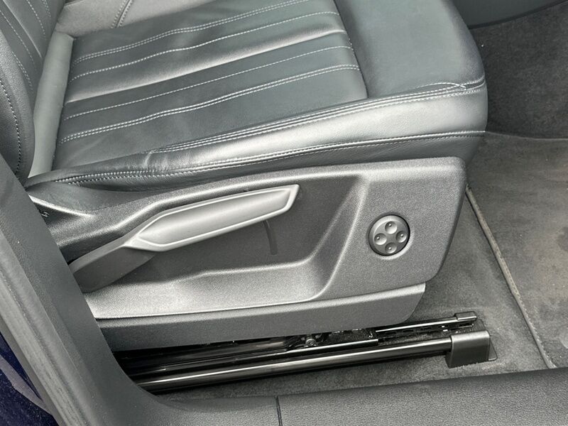 More views of Audi Q5
