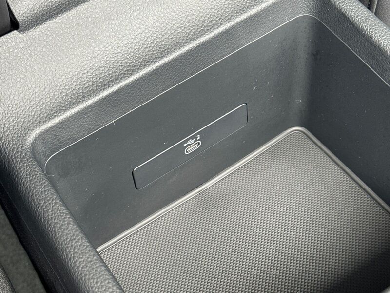 More views of Audi Q5