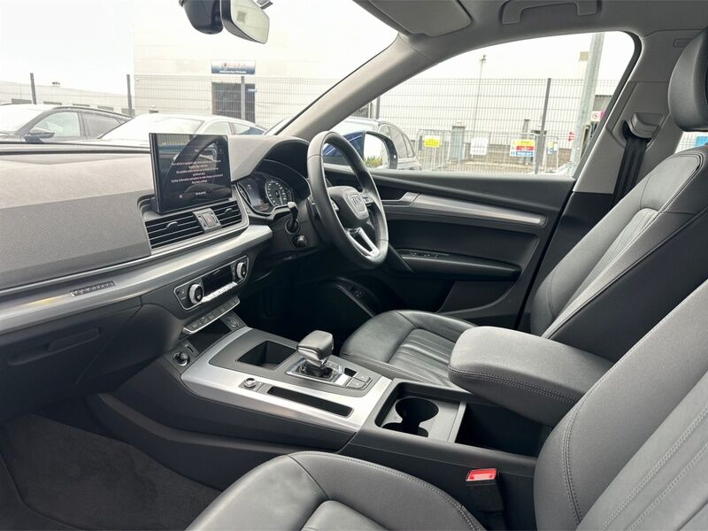 More views of Audi Q5