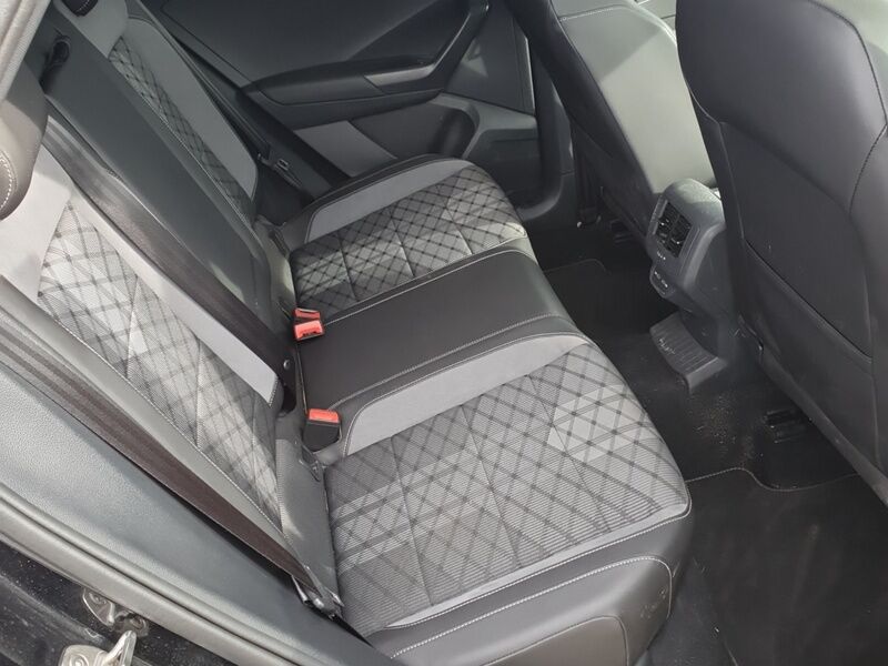 More views of Volkswagen T-Roc