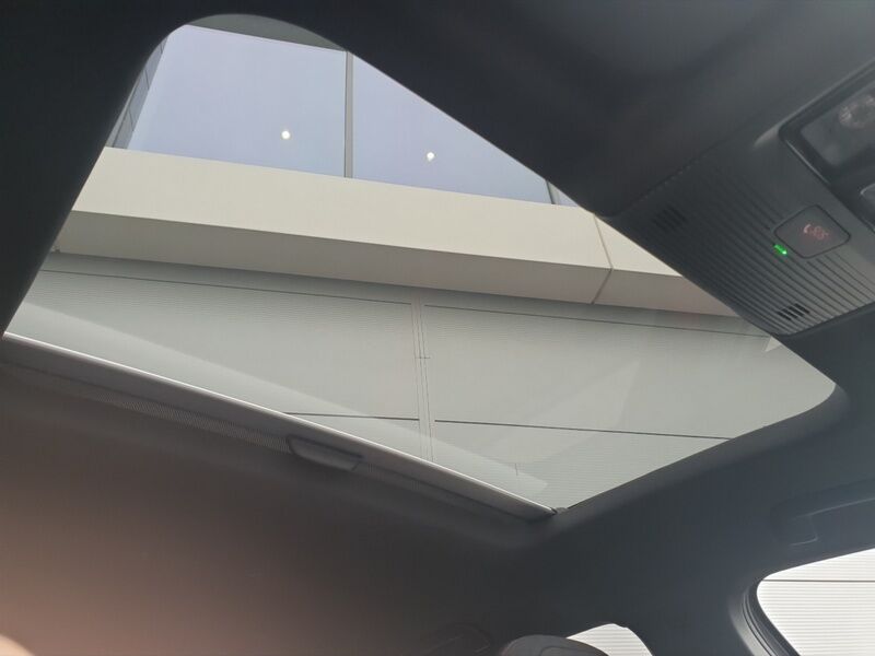 More views of Volkswagen Golf
