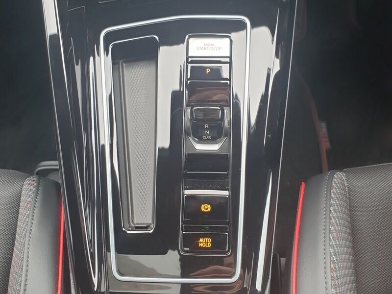More views of Volkswagen Golf