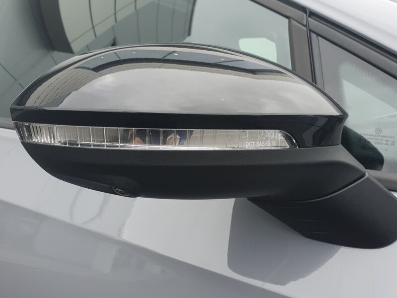 More views of Volkswagen Golf