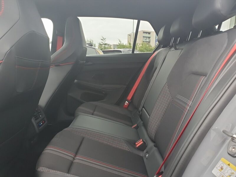 More views of Volkswagen Golf