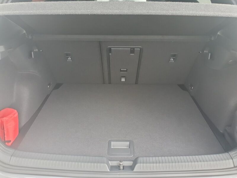 More views of Volkswagen Golf