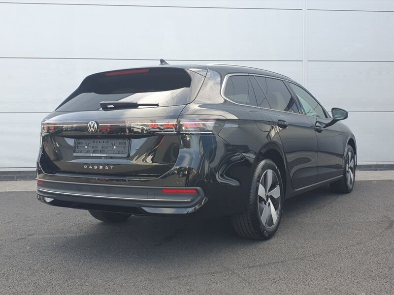 More views of Volkswagen Passat