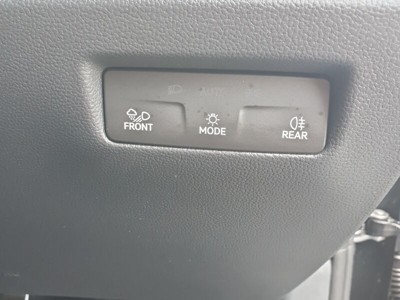 More views of Volkswagen Passat