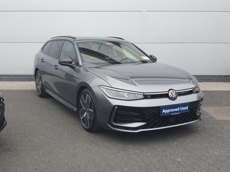 More views of Volkswagen Passat