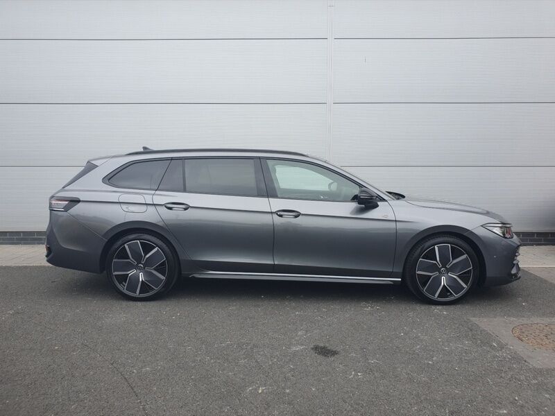 More views of Volkswagen Passat