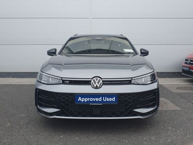 More views of Volkswagen Passat