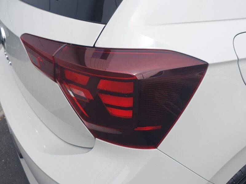 More views of Volkswagen Polo