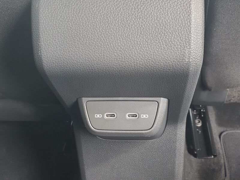 More views of Volkswagen Polo