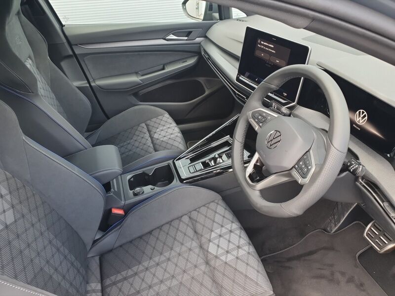 More views of Volkswagen Golf
