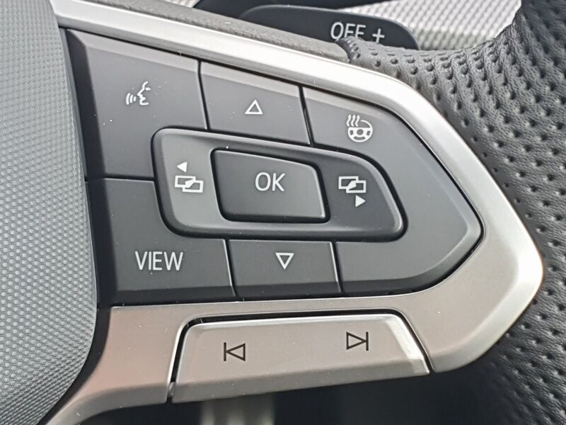 More views of Volkswagen Golf