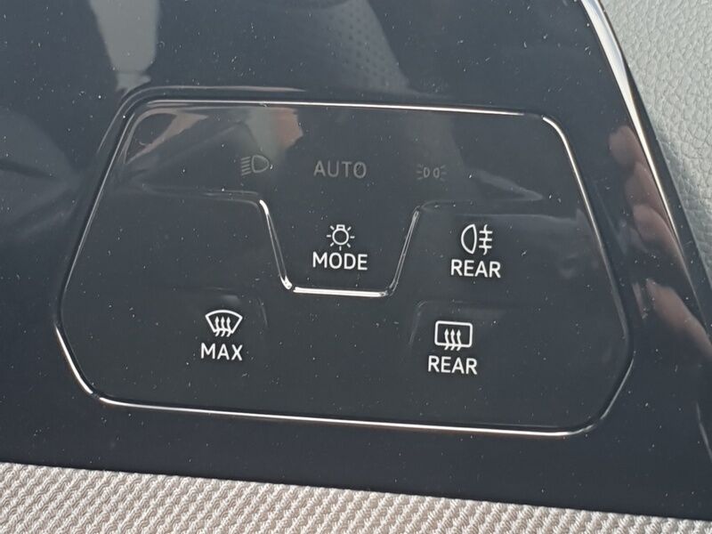 More views of Volkswagen Golf