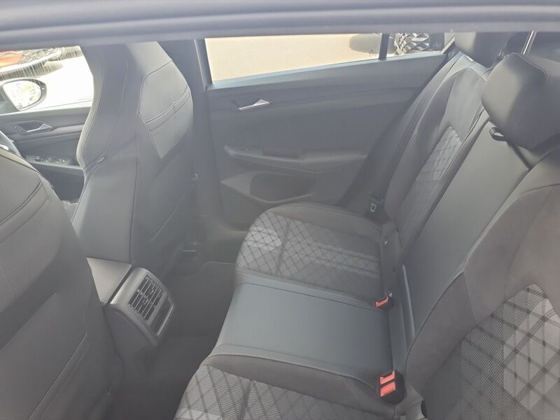 More views of Volkswagen Golf