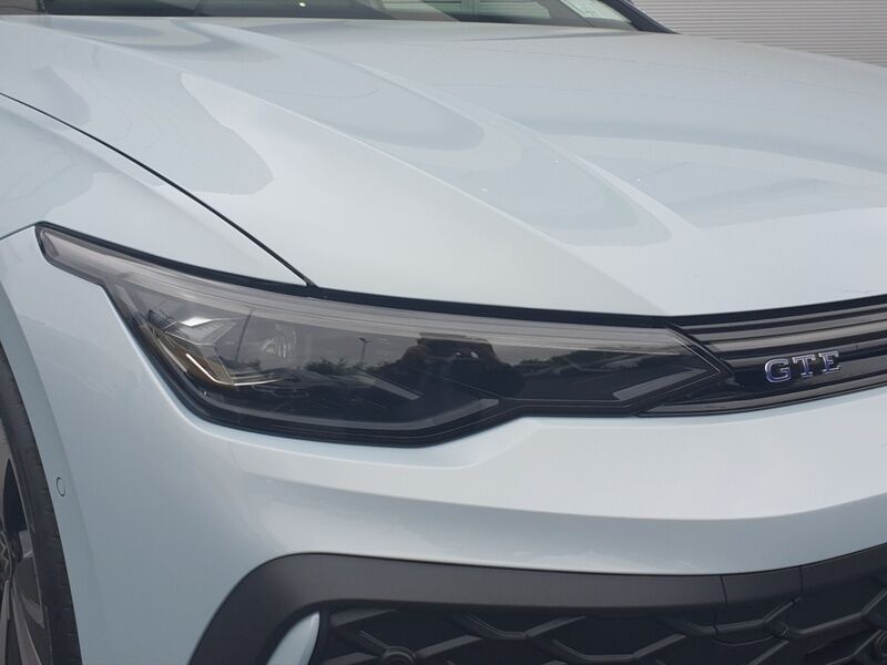 More views of Volkswagen Golf
