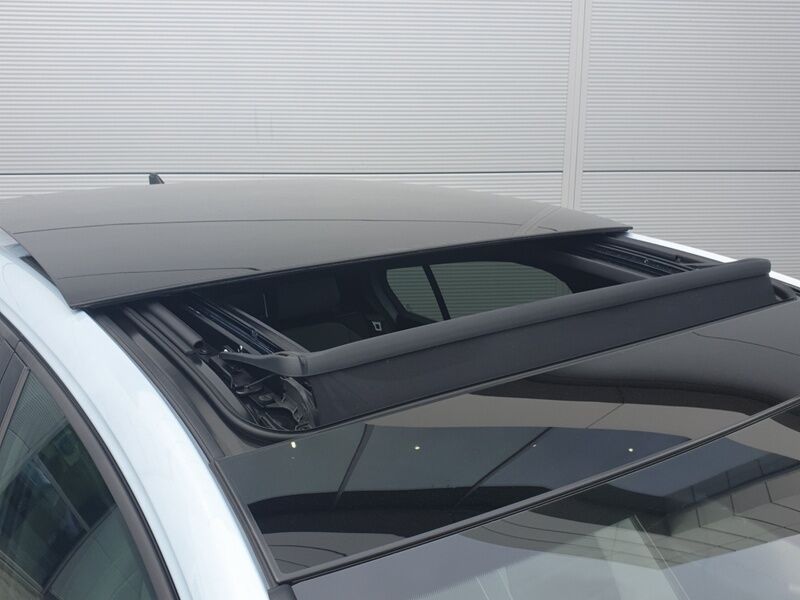 More views of Volkswagen Golf