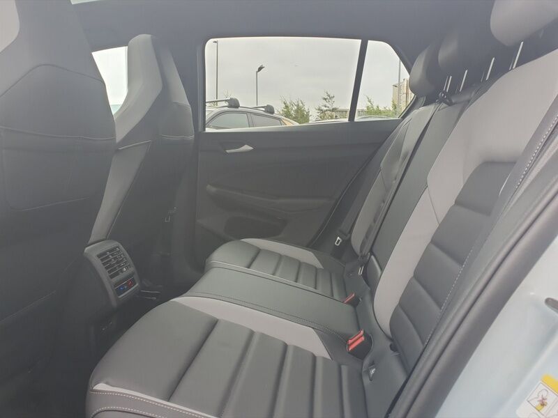 More views of Volkswagen Golf