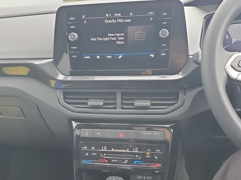 More views of Volkswagen T-Cross