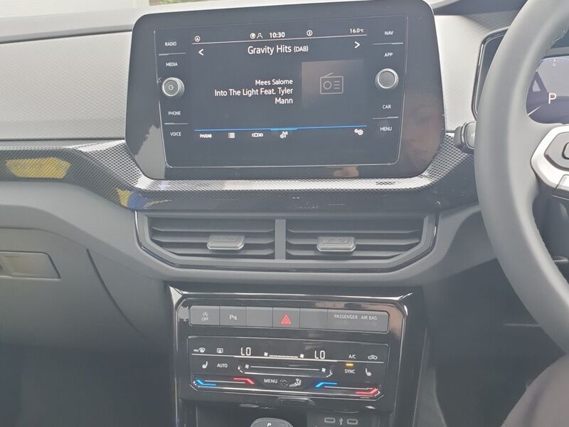 More views of Volkswagen T-Cross