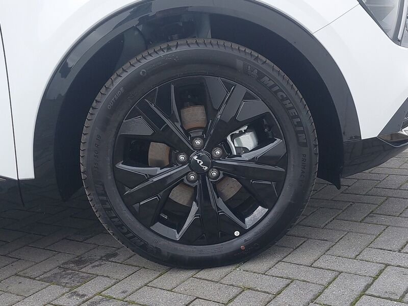More views of Kia Sportage