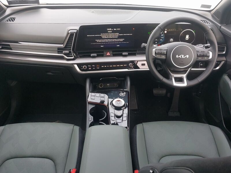 More views of Kia Sportage