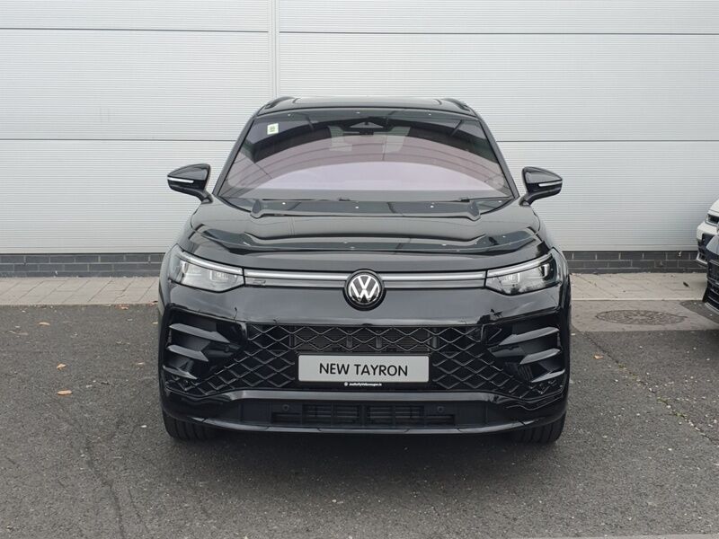 More views of Volkswagen Tayron