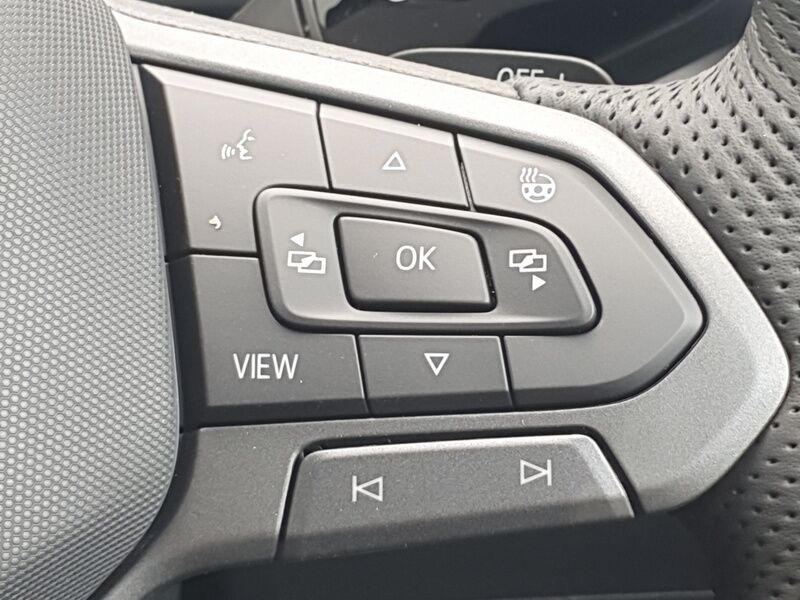 More views of Volkswagen Tayron