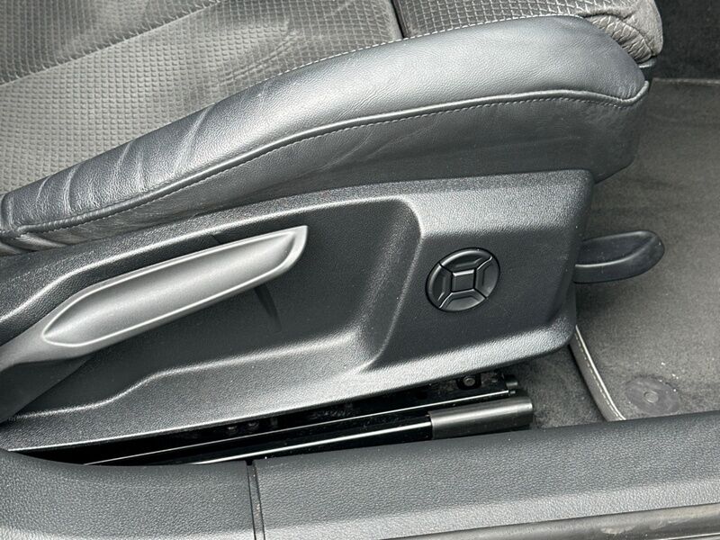 More views of Audi A6