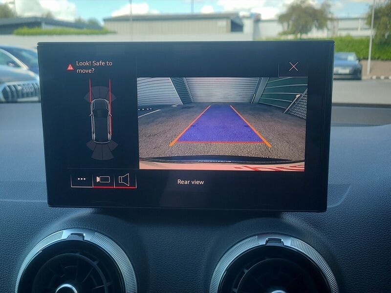 More views of Audi Q2